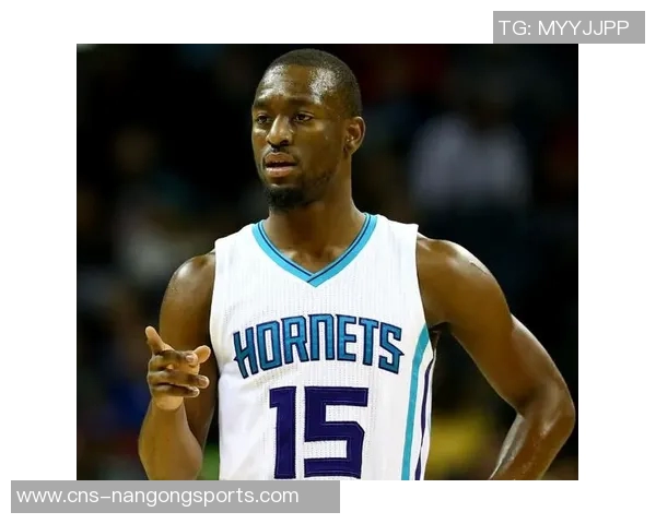 贾雷斯沃克在NBA新秀赛季的表现与未来发展潜力分析